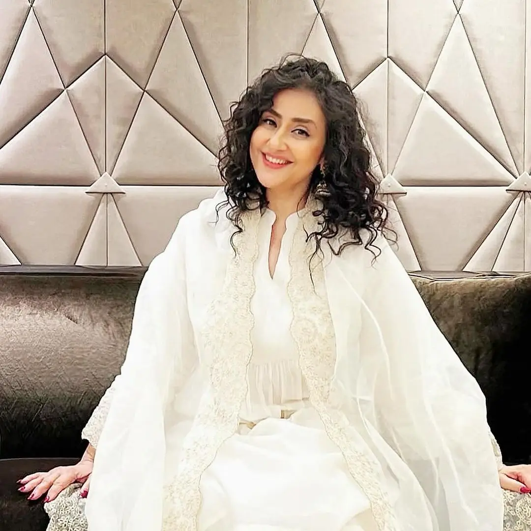 Bollywood Actress Manisha Koirala Images in White Dress